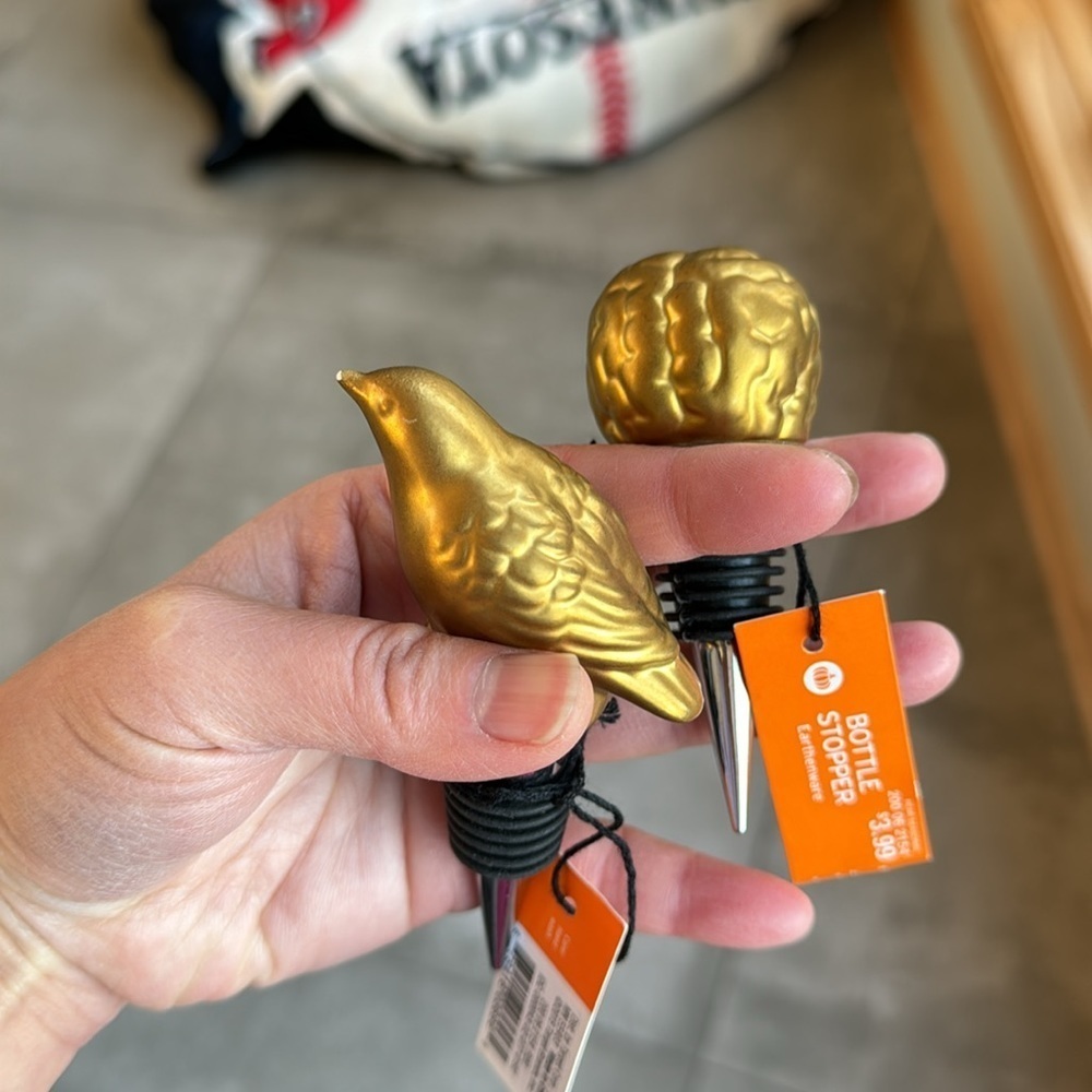 Two new bird and egg shaped bottle stoppers - Gold